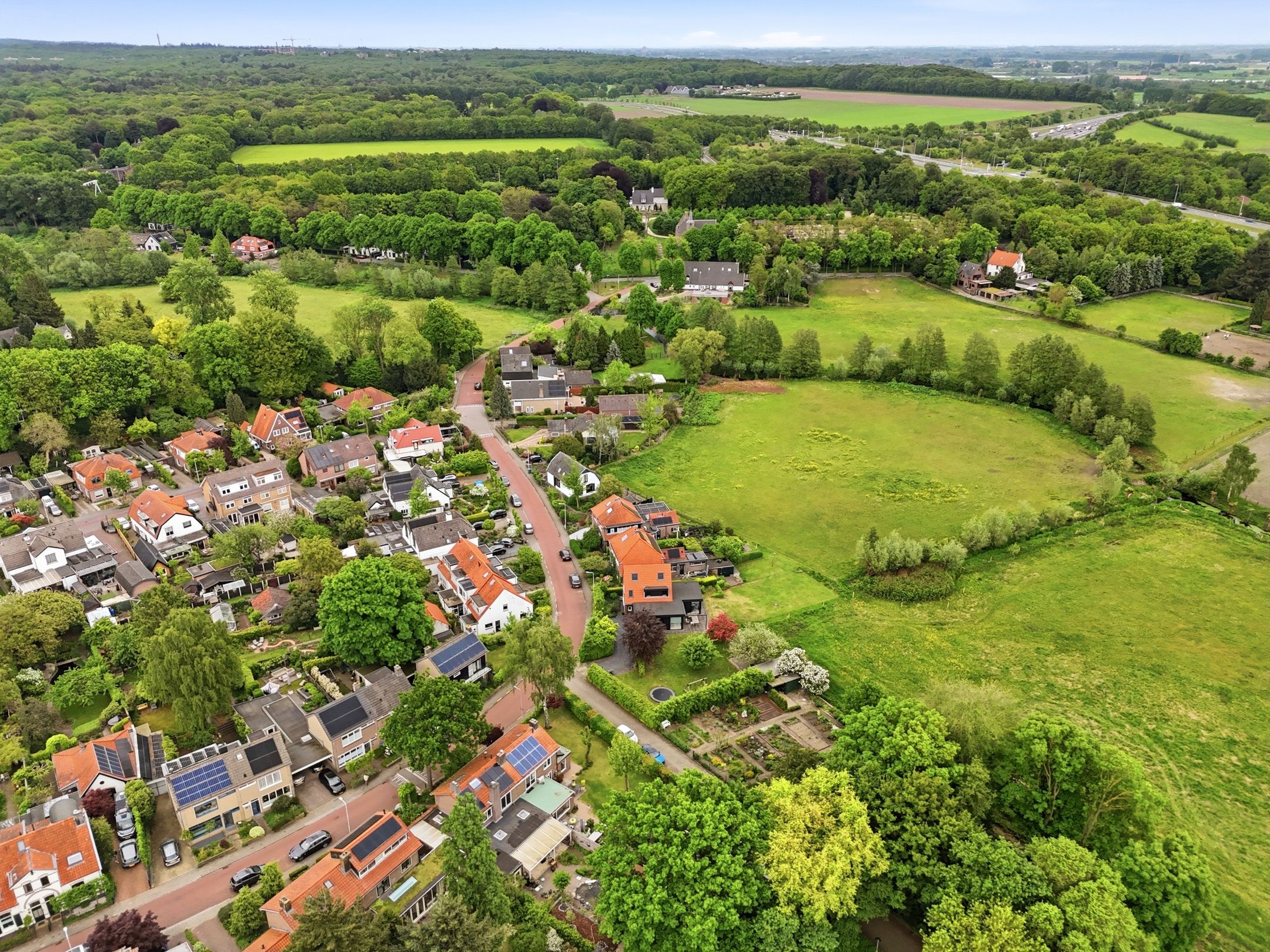 Foto 42 van Kerkweg 19