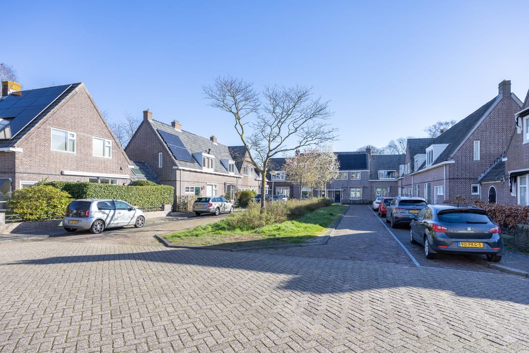 Photo 41 of Lijsterstraat 76