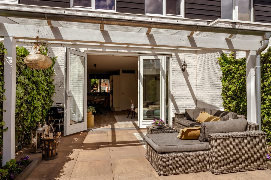 Modern Family Home in Popular Blaricummermeent — 26