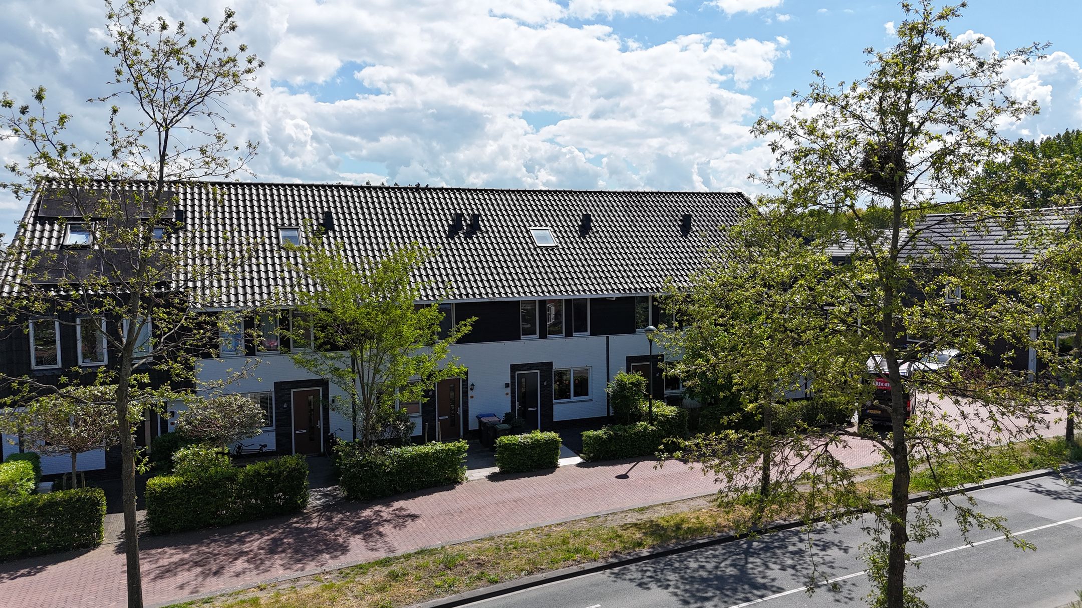 Modern Family Home in Popular Blaricummermeent — 33