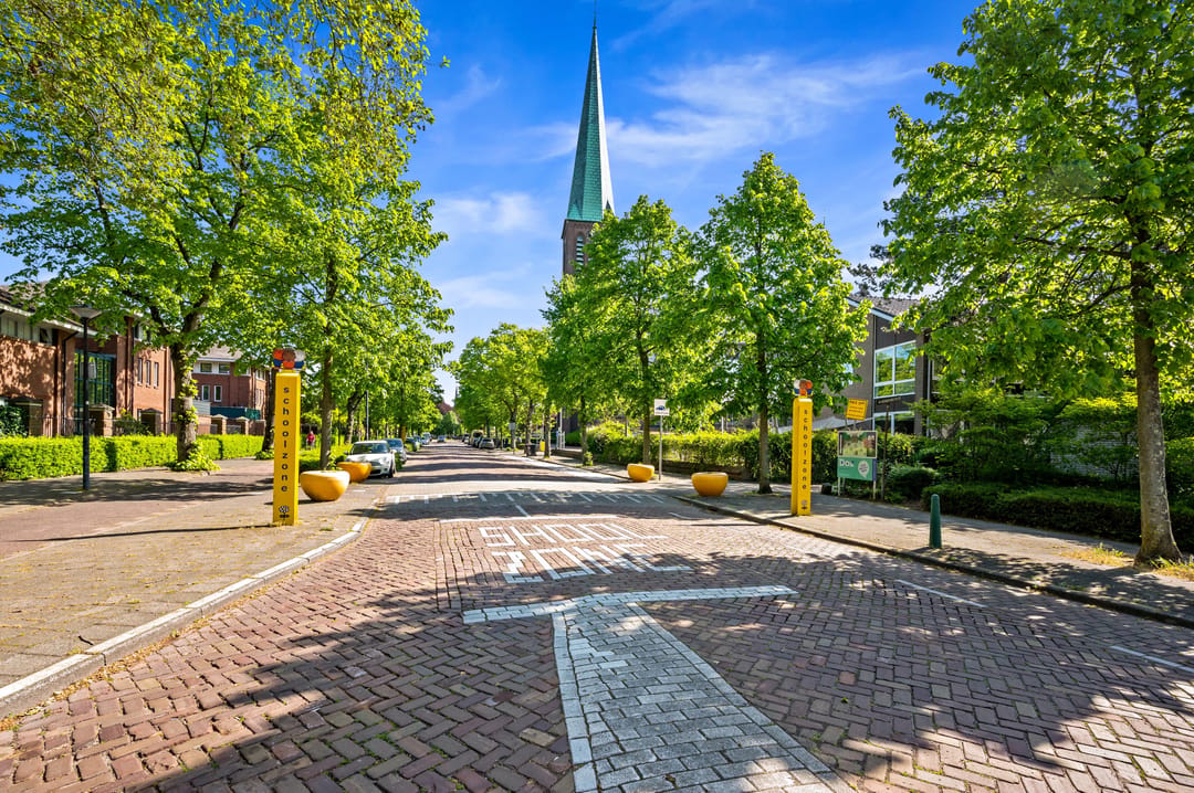 Photo 37 of Burgemeester Elsenlaan 23
