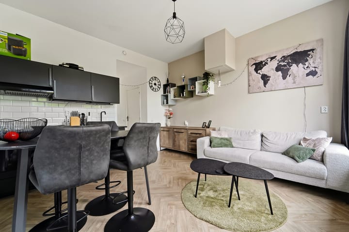 Photo 5 of Noordeinde 65-C