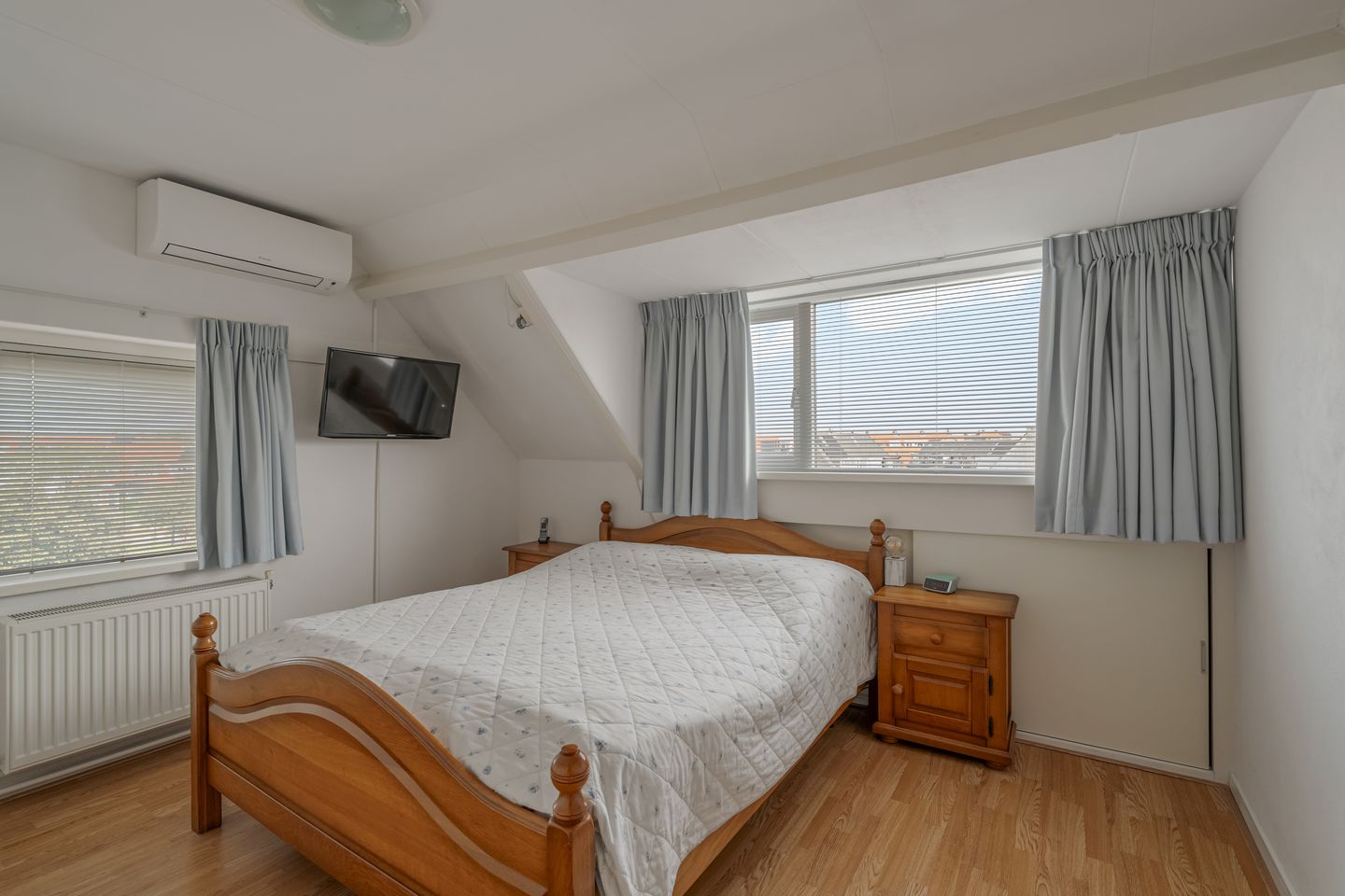 Photo 20 of Prins Bernhardstraat 47