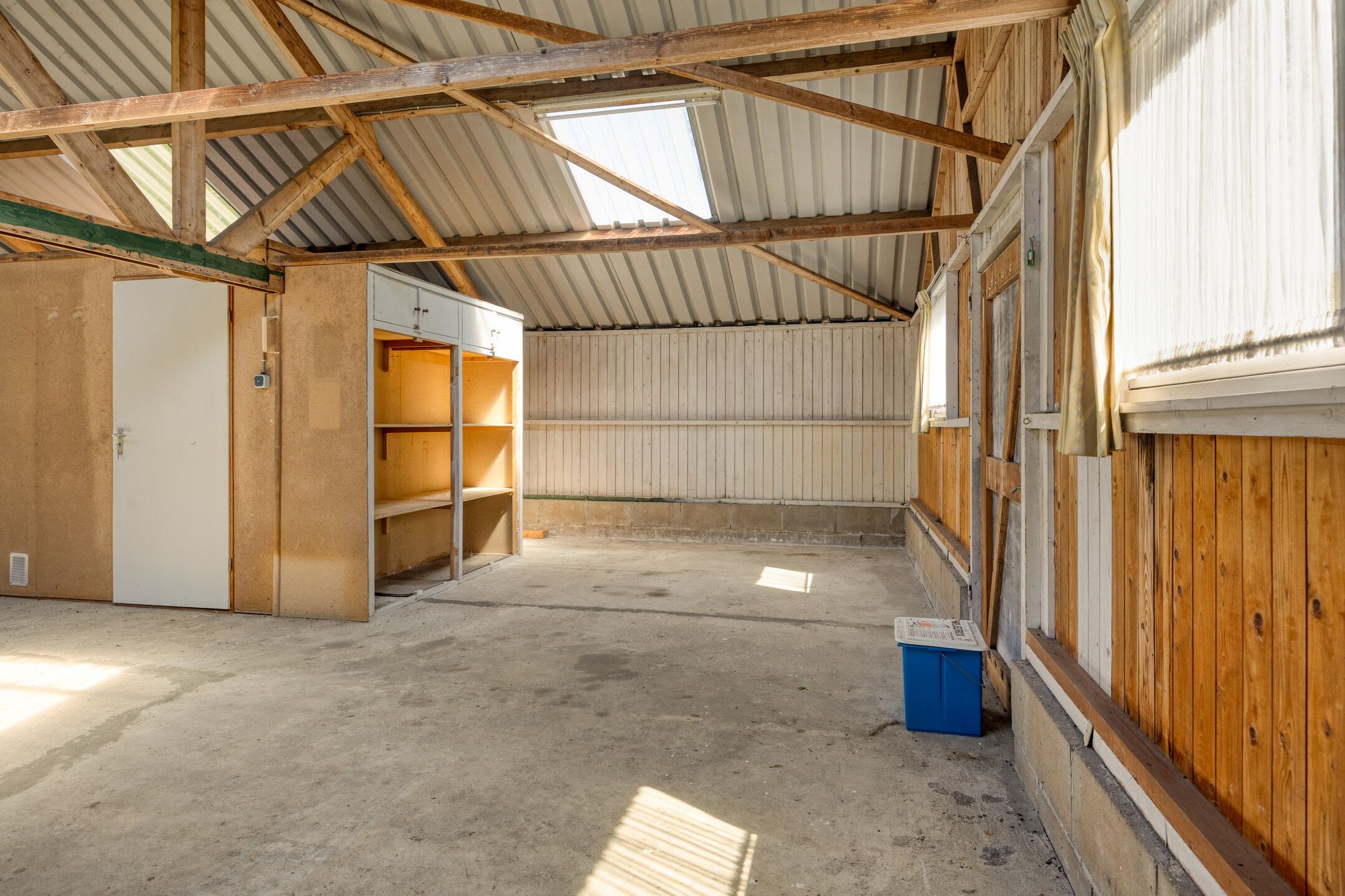 Detached Home with Extensive 3690 m² Plot in Rural Sint Hubert — 48
