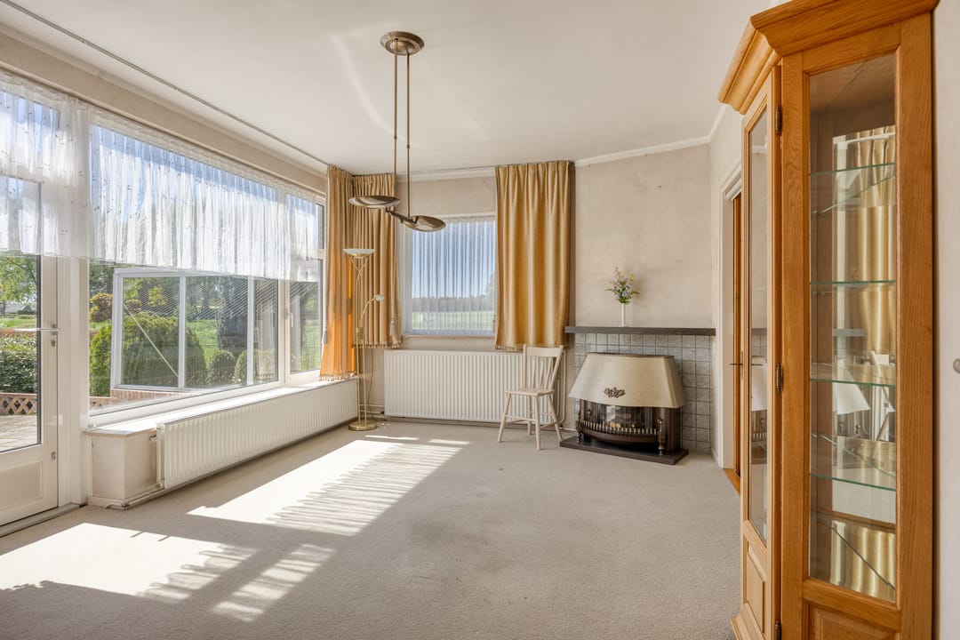 Detached Home with Extensive 3690 m² Plot in Rural Sint Hubert — 11