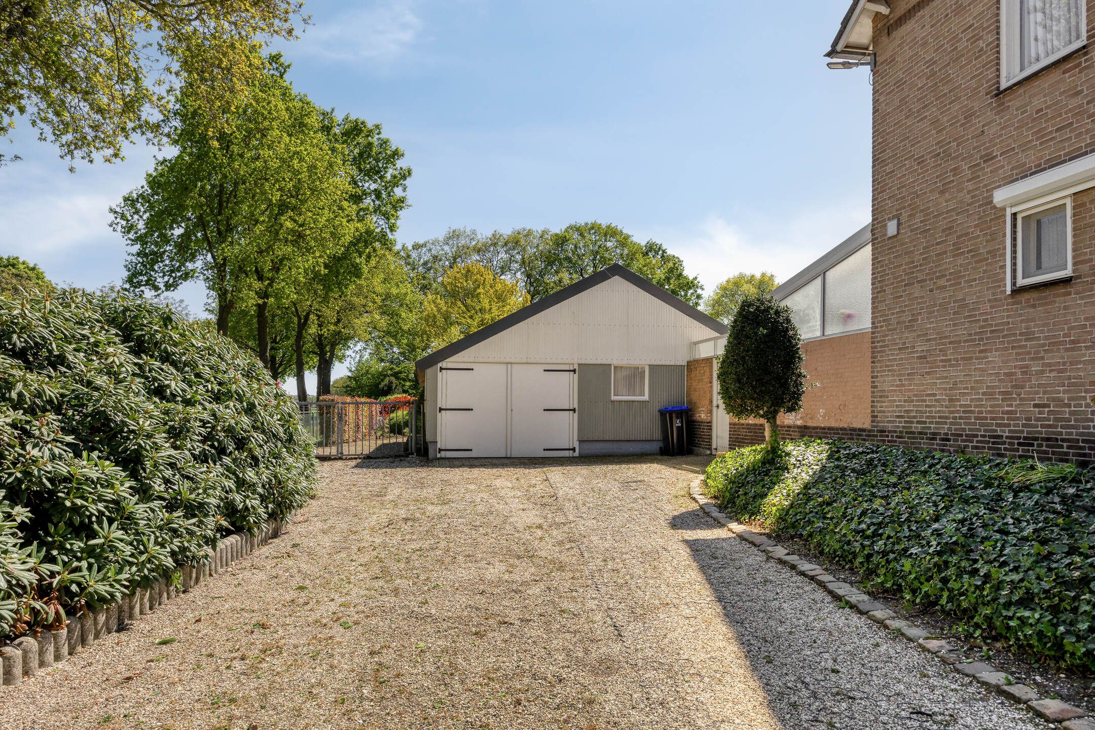 Detached Home with Extensive 3690 m² Plot in Rural Sint Hubert — 45