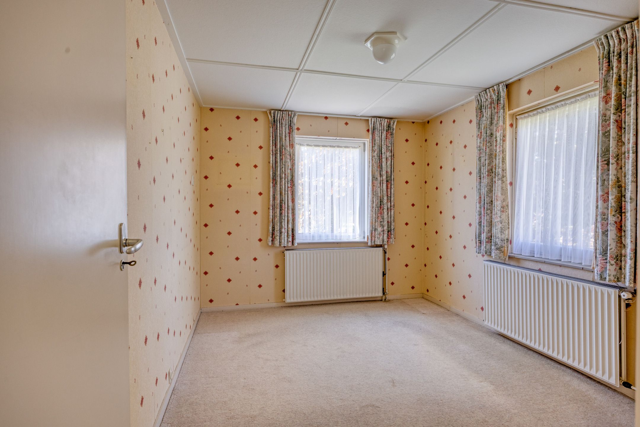 Detached Home with Extensive 3690 m² Plot in Rural Sint Hubert — 30