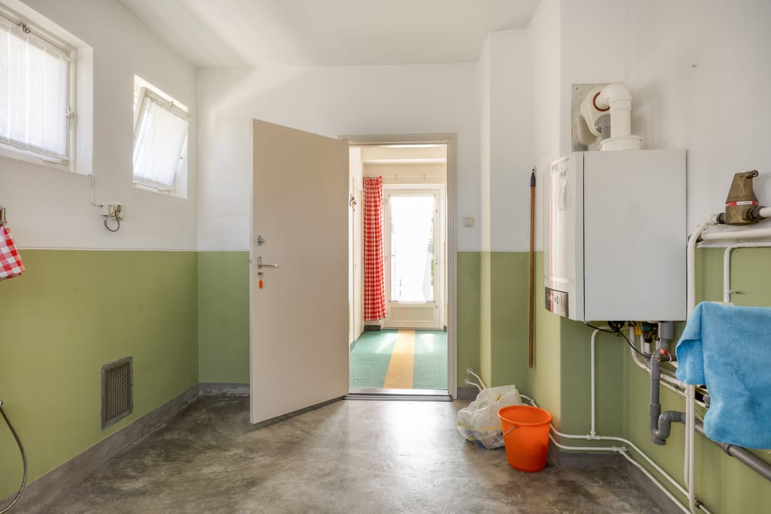 Detached Home with Extensive 3690 m² Plot in Rural Sint Hubert — 17