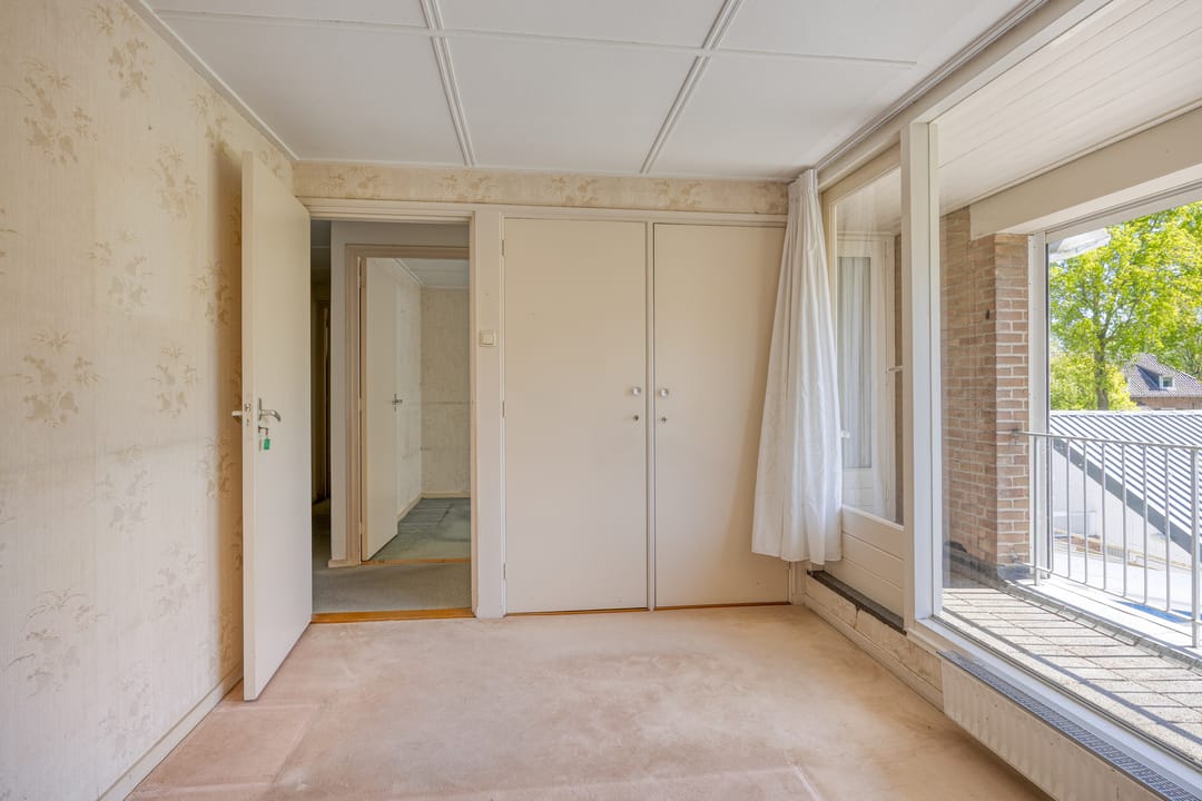 Detached Home with Extensive 3690 m² Plot in Rural Sint Hubert — 22