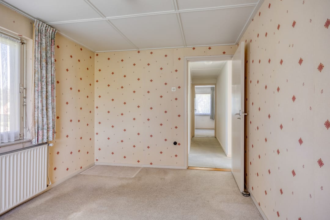 Detached Home with Extensive 3690 m² Plot in Rural Sint Hubert — 31