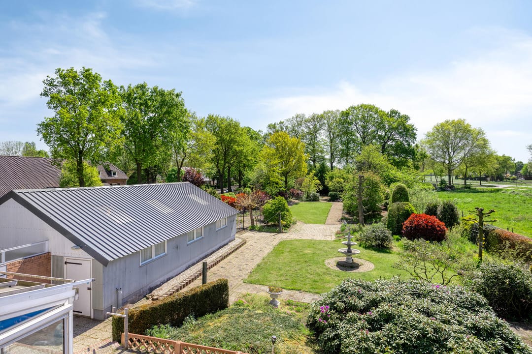 Detached Home with Extensive 3690 m² Plot in Rural Sint Hubert — 28