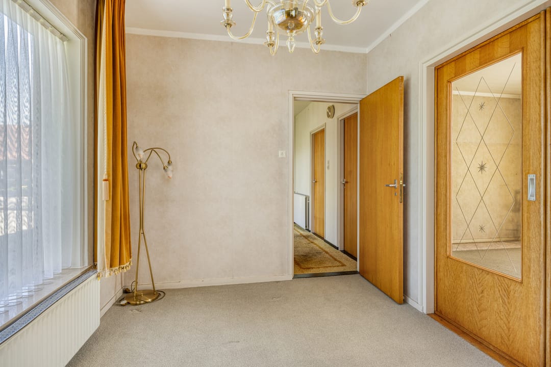 Detached Home with Extensive 3690 m² Plot in Rural Sint Hubert — 7