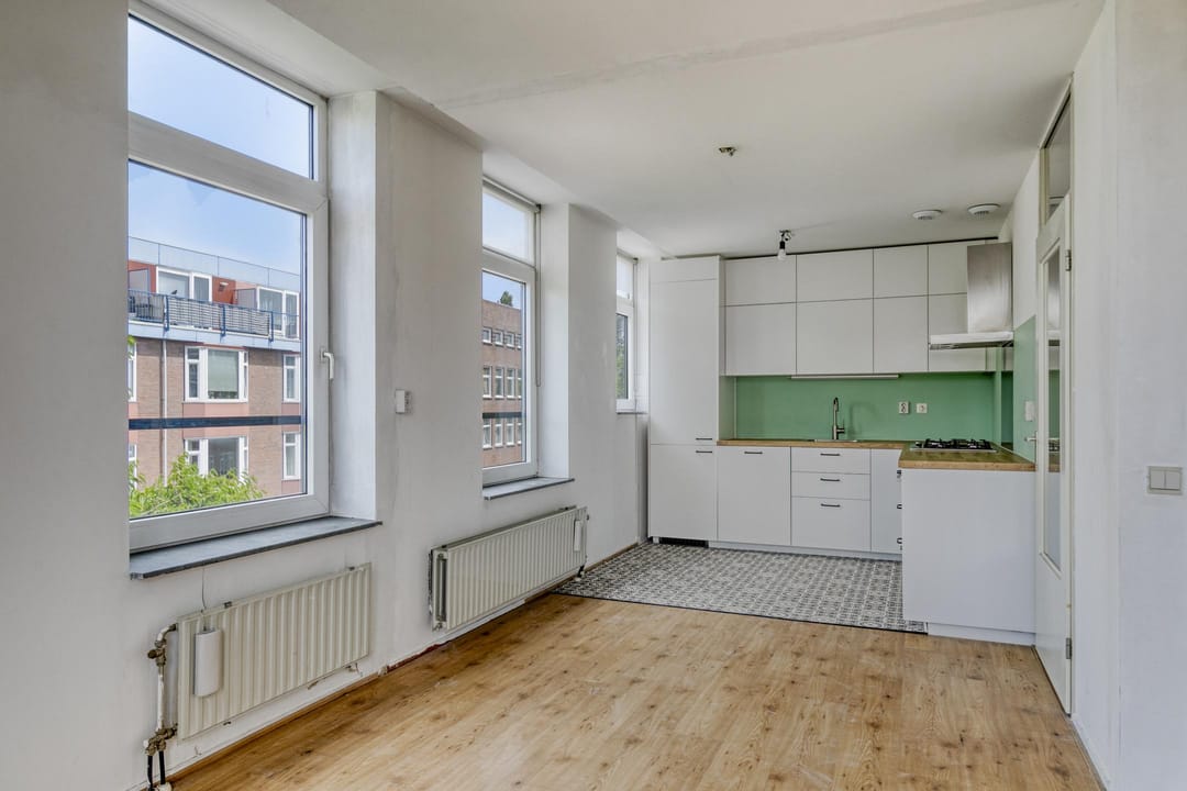 Photo 8 of Meester Willemstraat 10