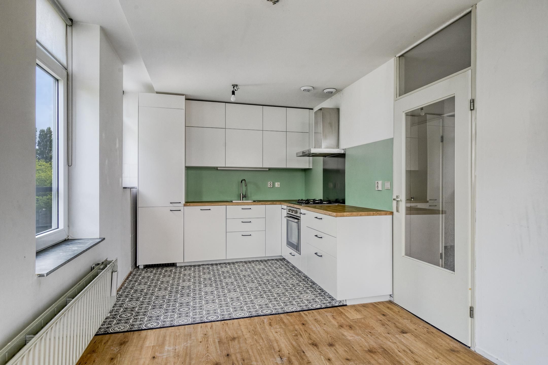 Photo 9 of Meester Willemstraat 10