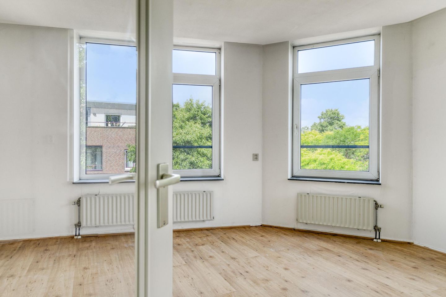 Photo 14 of Meester Willemstraat 10