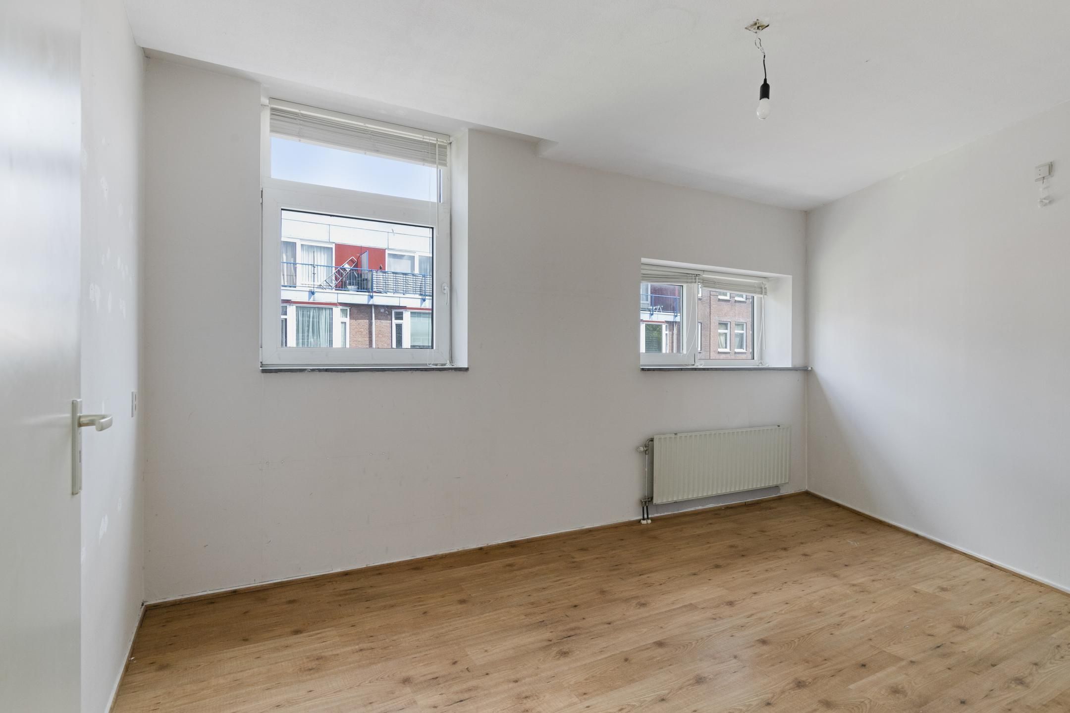 Photo 30 of Meester Willemstraat 10