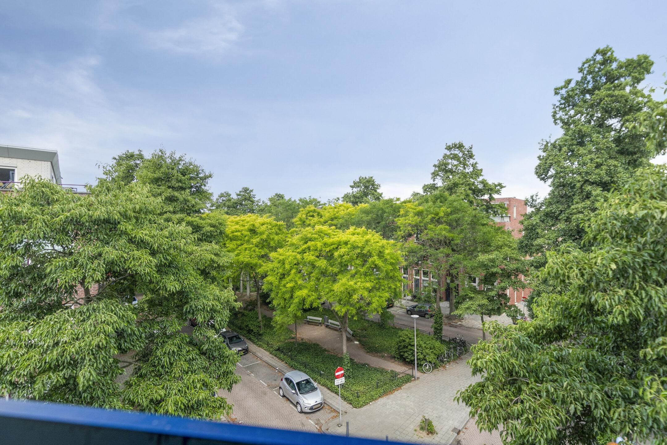 Photo 18 of Meester Willemstraat 10