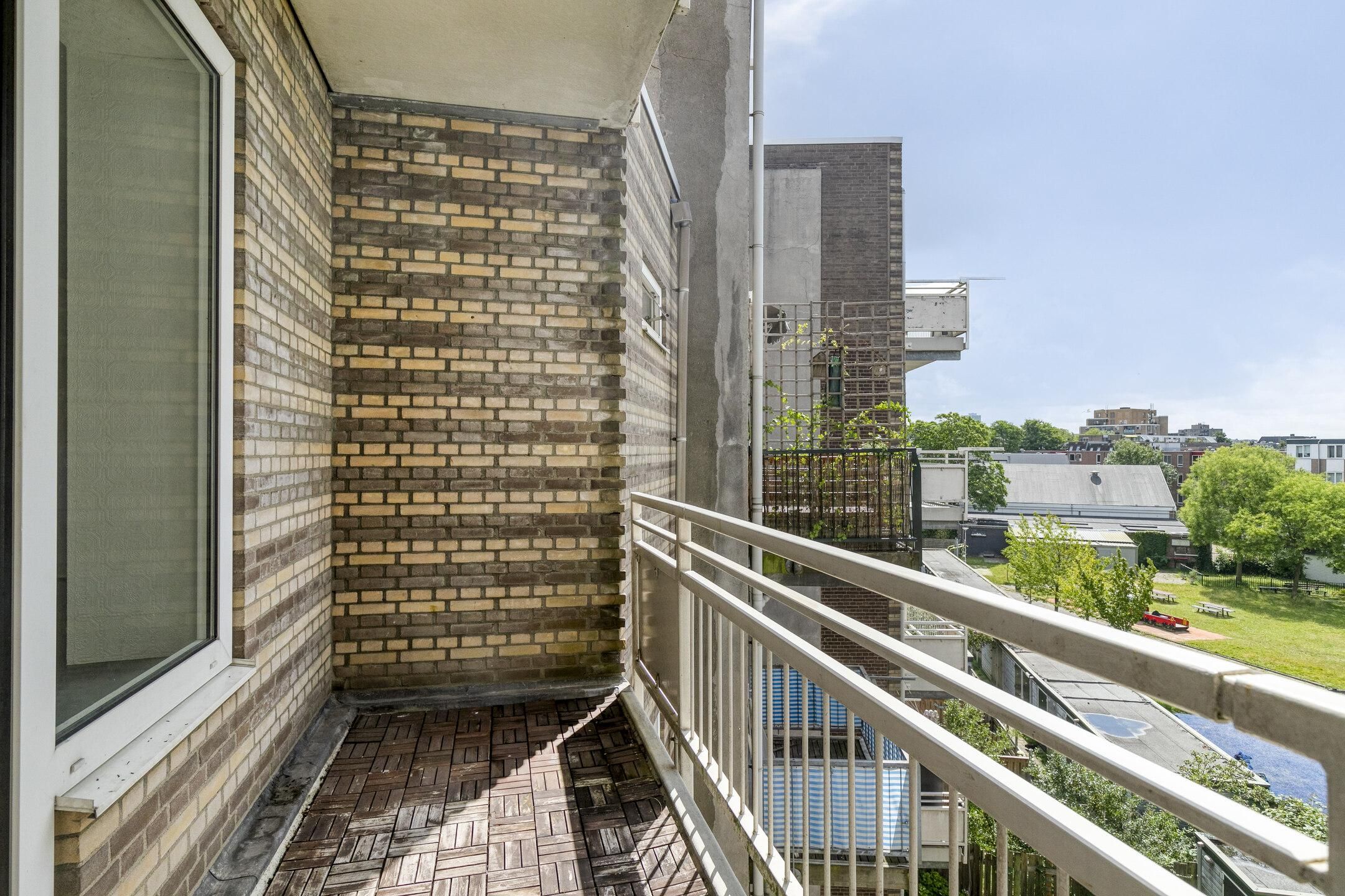 Photo 24 of Meester Willemstraat 10