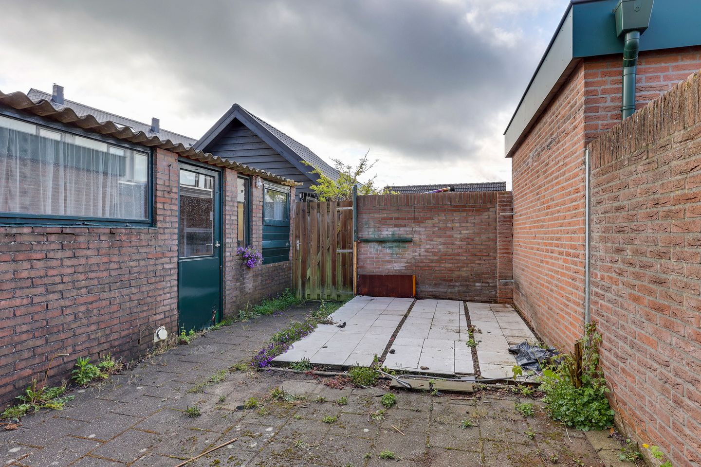 Terraced house with renovation potential in Hattem-Noord — 25