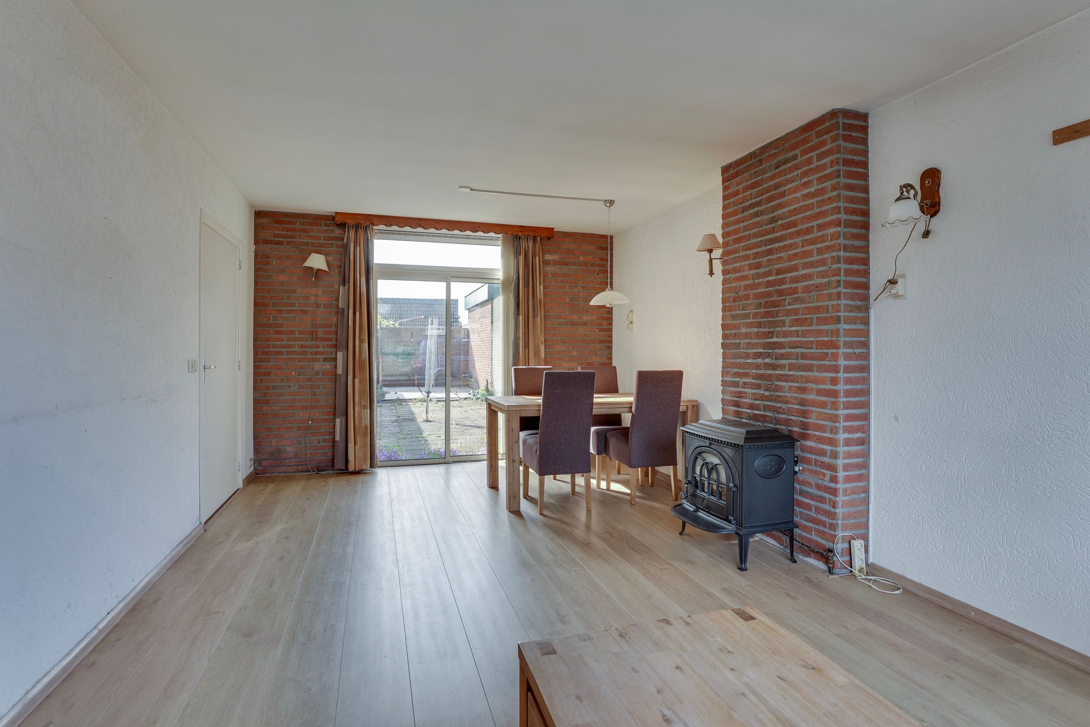 Terraced house with renovation potential in Hattem-Noord — 9