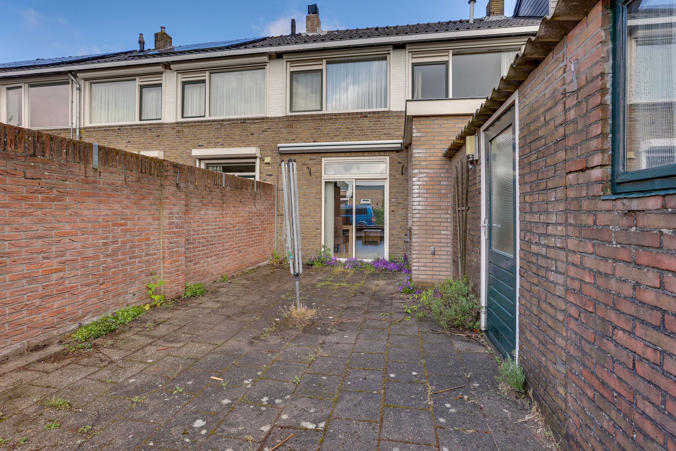 Terraced house with renovation potential in Hattem-Noord — 27