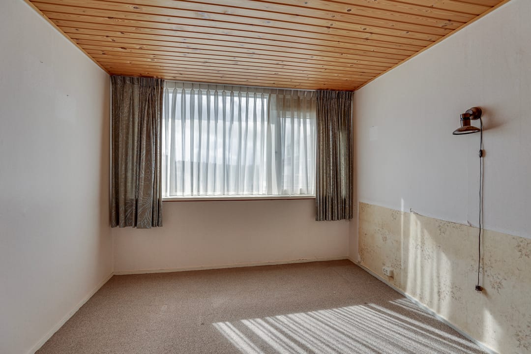 Terraced house with renovation potential in Hattem-Noord — 16