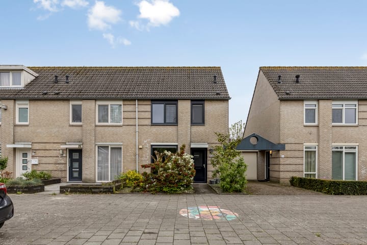 Foto 4 van Cornelis Florisstraat 10