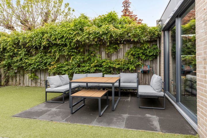 Tussenwoning te koop: Cornelis Florisstraat 10, Breda