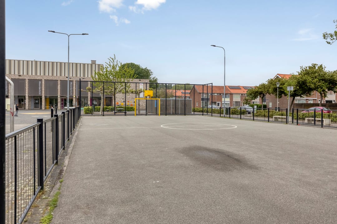 Foto 41 van Cornelis Florisstraat 10