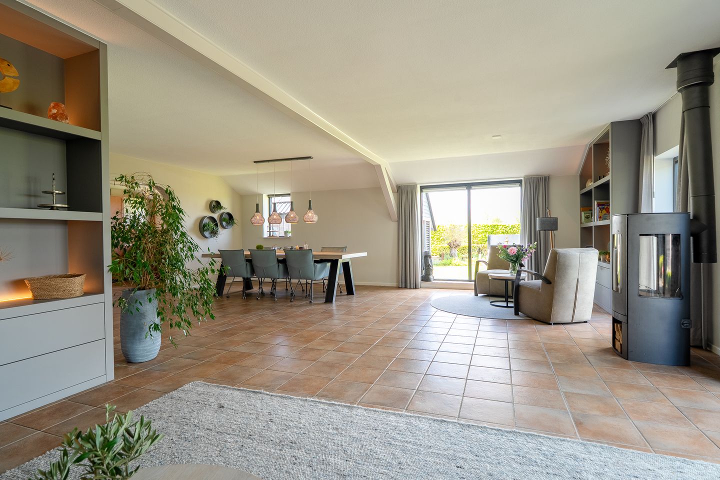 Spacious Farmhouse with Separate Guest Accommodation in Drenthe — 19