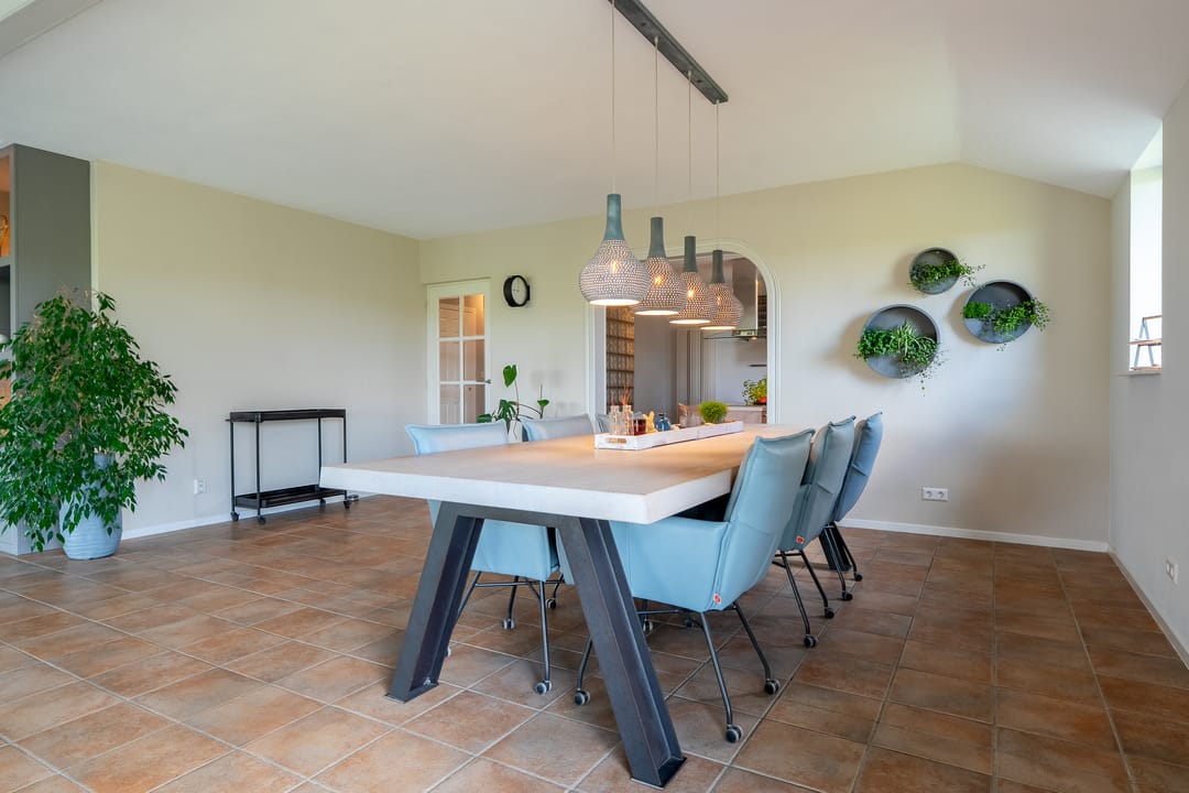 Spacious Farmhouse with Separate Guest Accommodation in Drenthe — 17