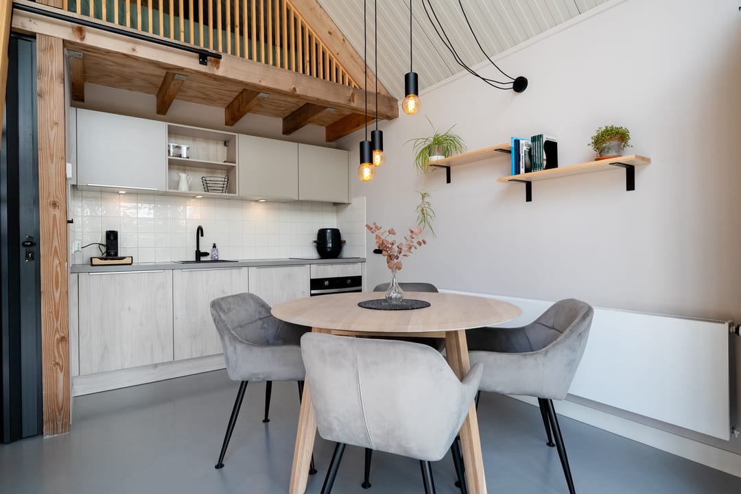 Spacious Farmhouse with Separate Guest Accommodation in Drenthe — 121