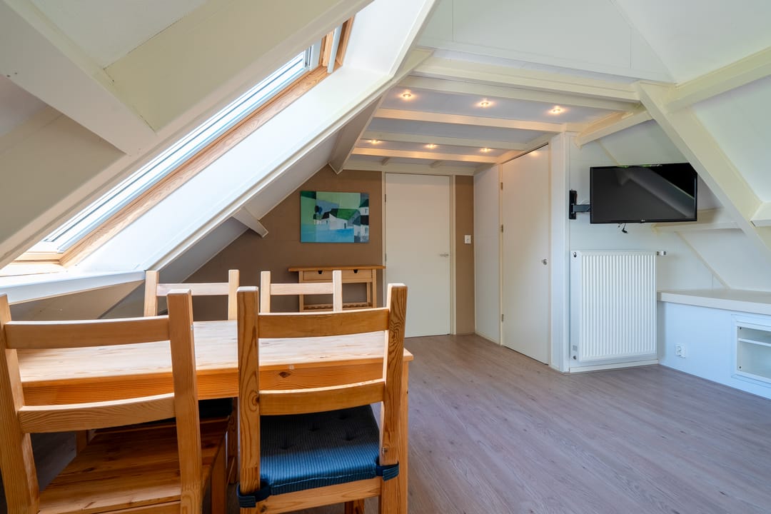 Spacious Farmhouse with Separate Guest Accommodation in Drenthe — 67