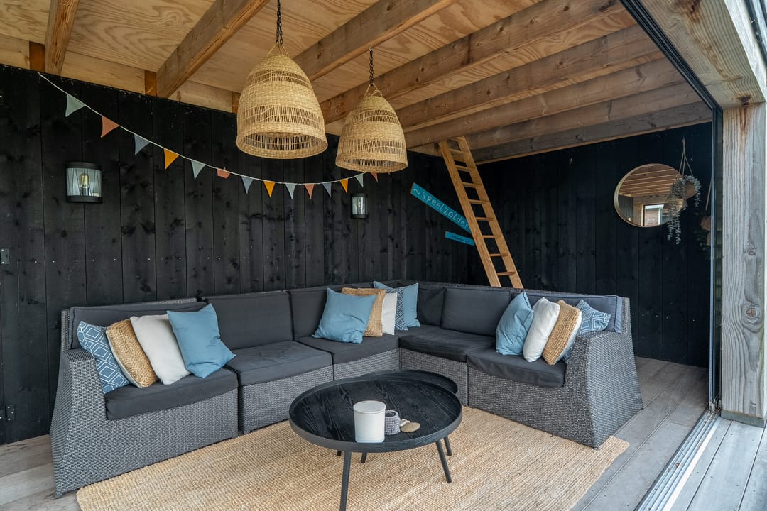 Spacious Farmhouse with Separate Guest Accommodation in Drenthe — 82