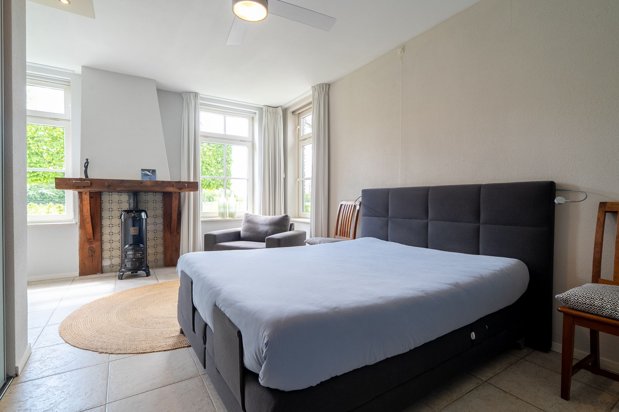 Spacious Farmhouse with Separate Guest Accommodation in Drenthe — 42