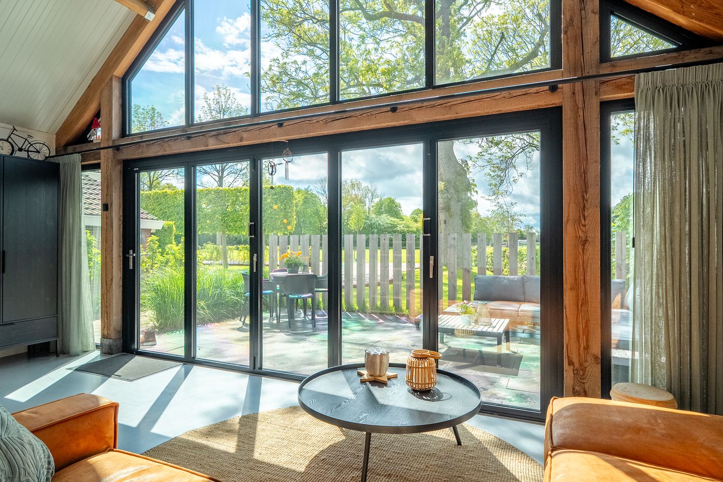 Spacious Farmhouse with Separate Guest Accommodation in Drenthe — 119