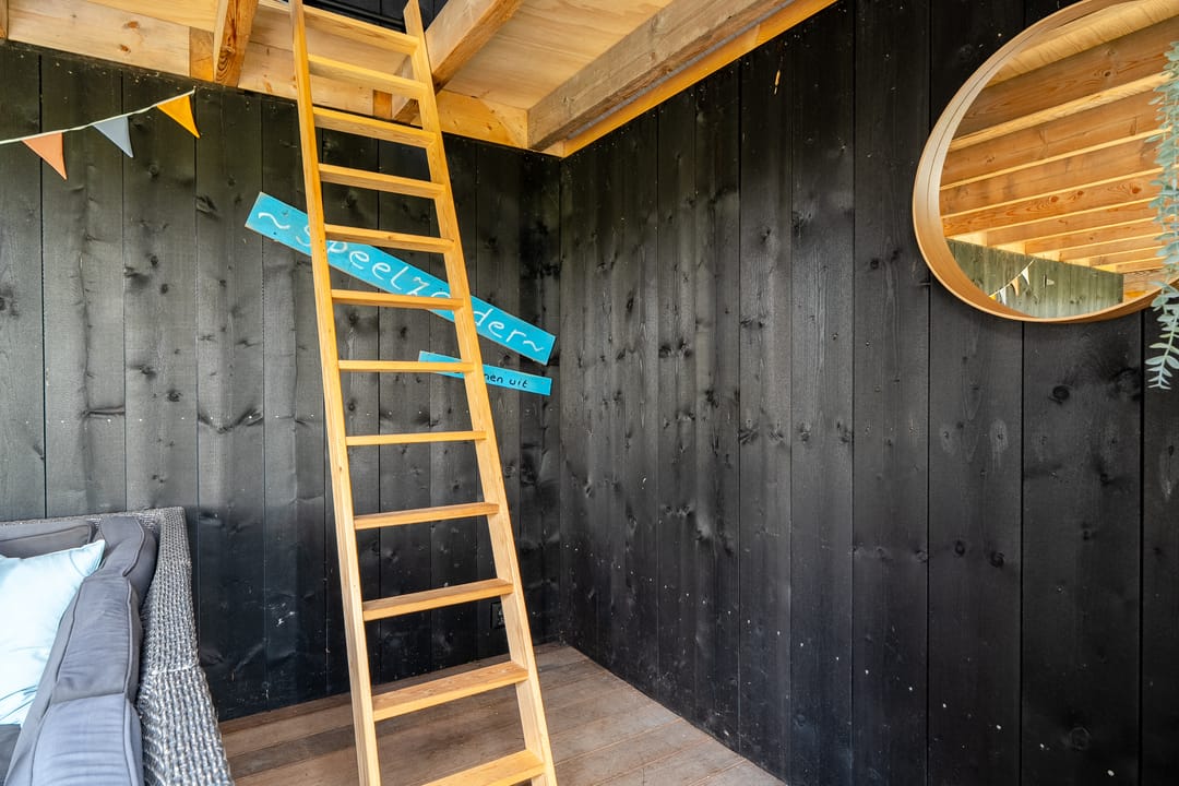 Spacious Farmhouse with Separate Guest Accommodation in Drenthe — 86