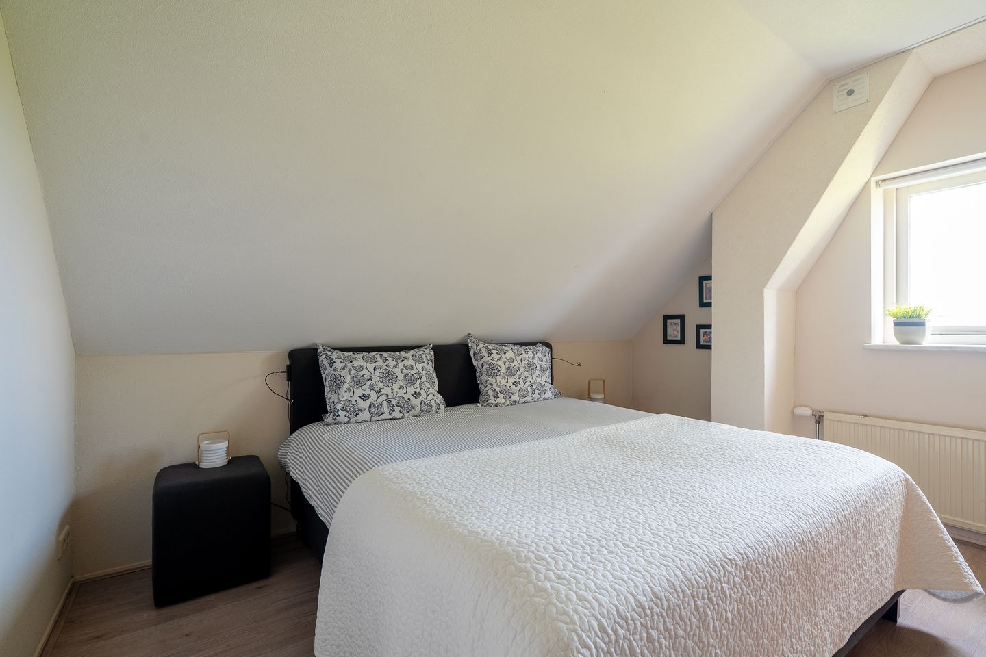 Spacious Farmhouse with Separate Guest Accommodation in Drenthe — 70