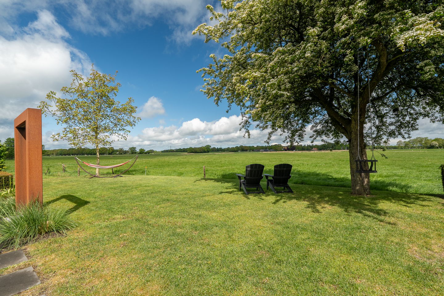 Spacious Farmhouse with Separate Guest Accommodation in Drenthe — 94