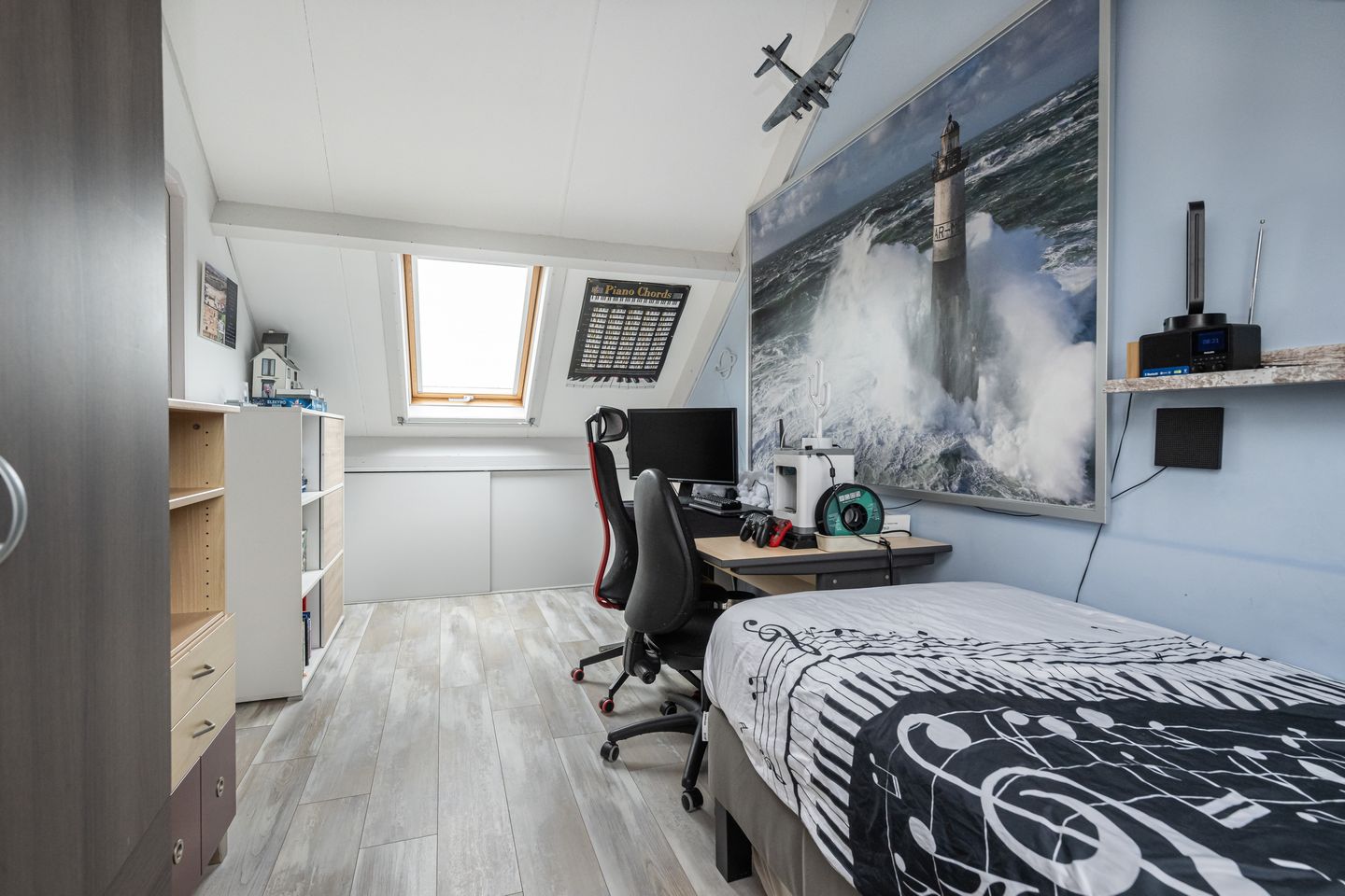 Spacious Terraced House with Solar Panels and Four Bedrooms in Oude-Tonge — 20