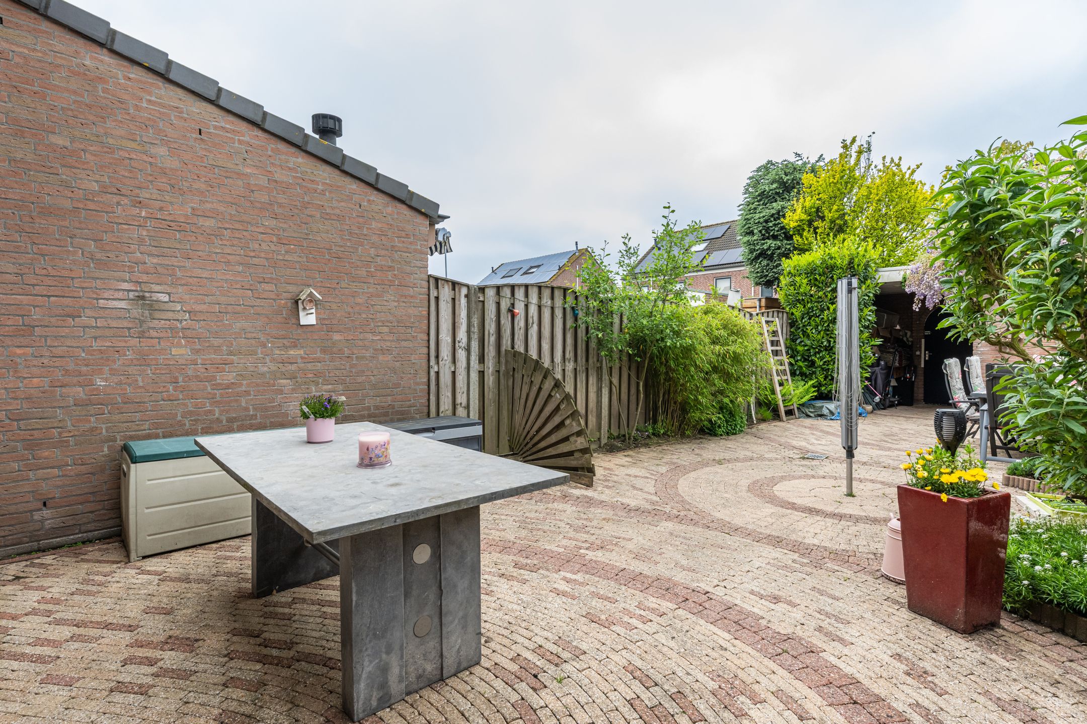 Spacious Terraced House with Solar Panels and Four Bedrooms in Oude-Tonge — 21