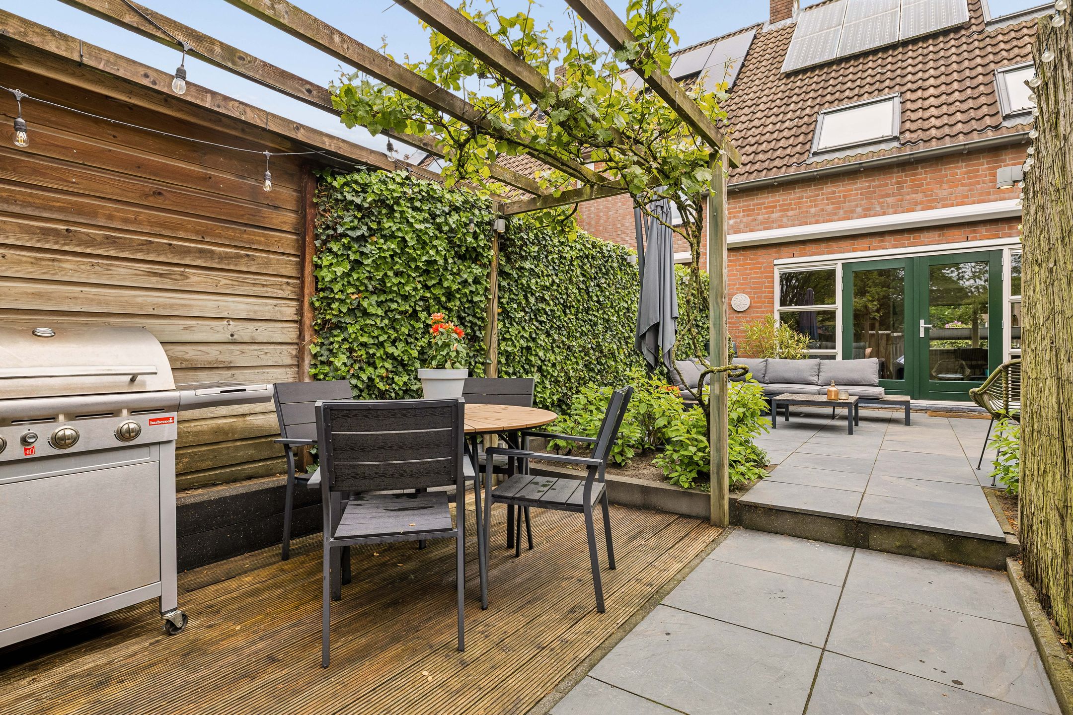 Spacious and Sustainable Family Home with Sunny Garden in Maaspoort — 30