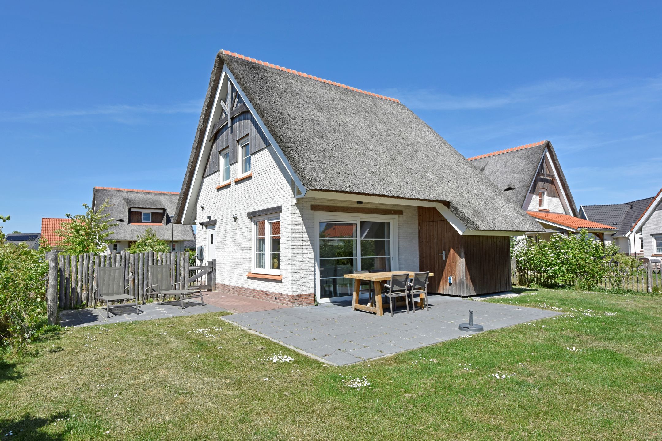 2-bedroom freehold villa in Nieuwvliet — photo 5 of 5