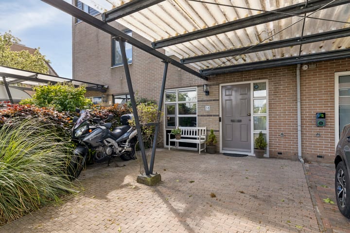 Foto 3 van Zandaak 18