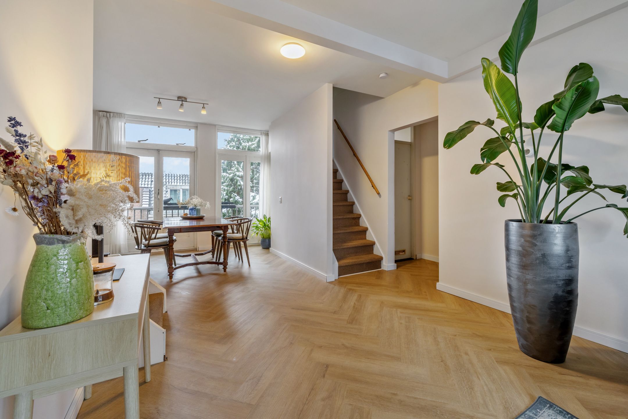 Photo 6 of Van Hilligaertstraat 16-D