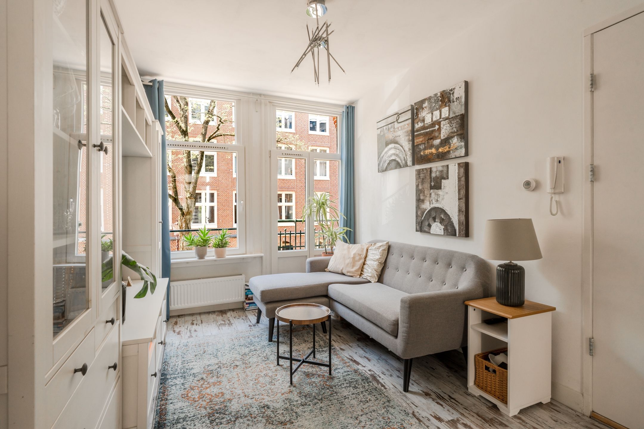 Photo 6 of Van Bossestraat 17-1