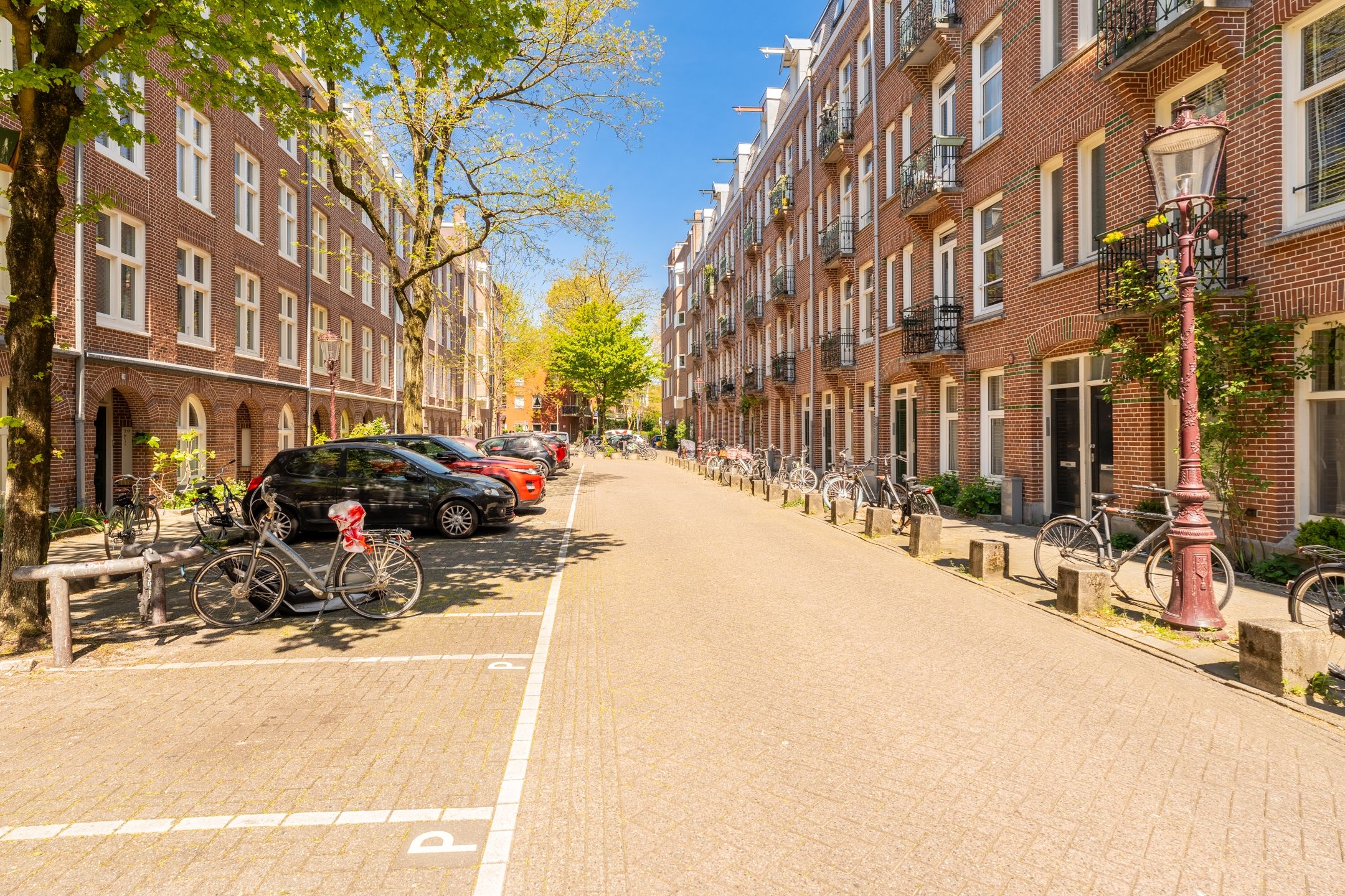 Photo 27 of Van Bossestraat 17-1