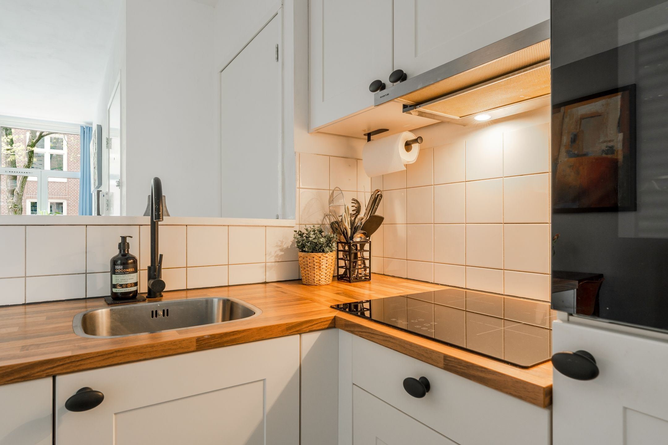 Photo 15 of Van Bossestraat 17-1