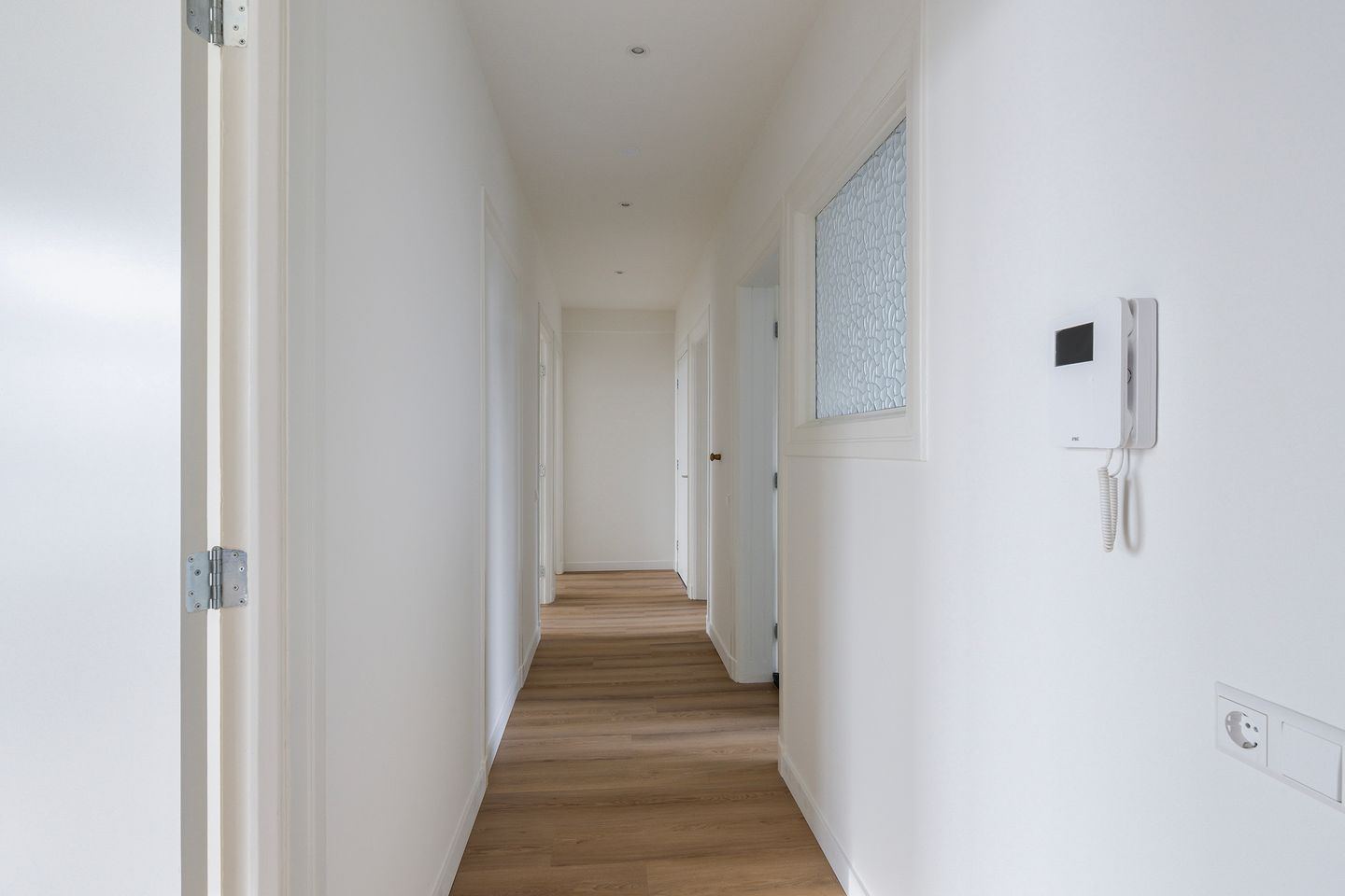 Foto 5 van Lloydstraat 43