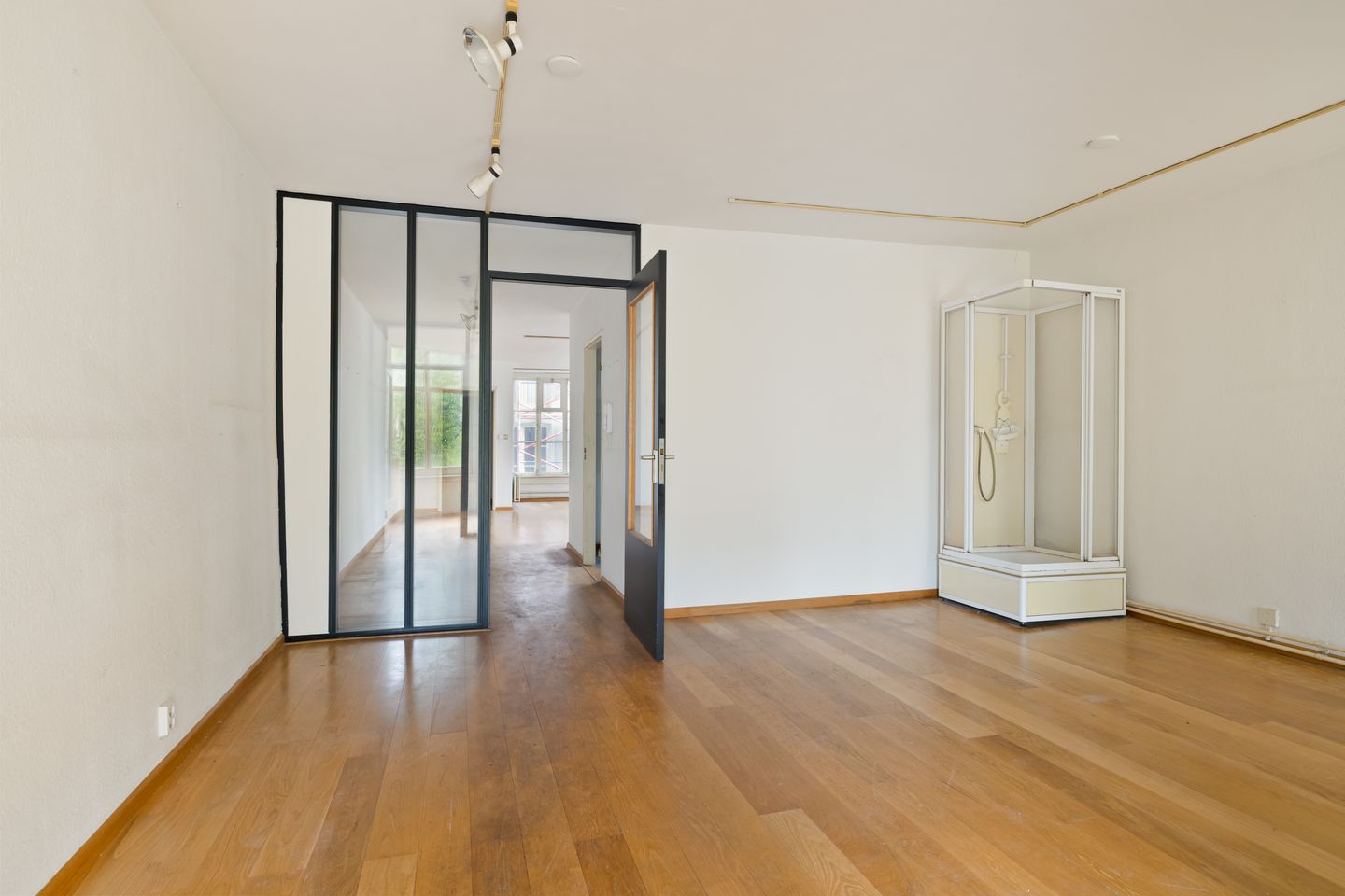 Foto 20 van Nieuwezijds Voorburgwal 290-2